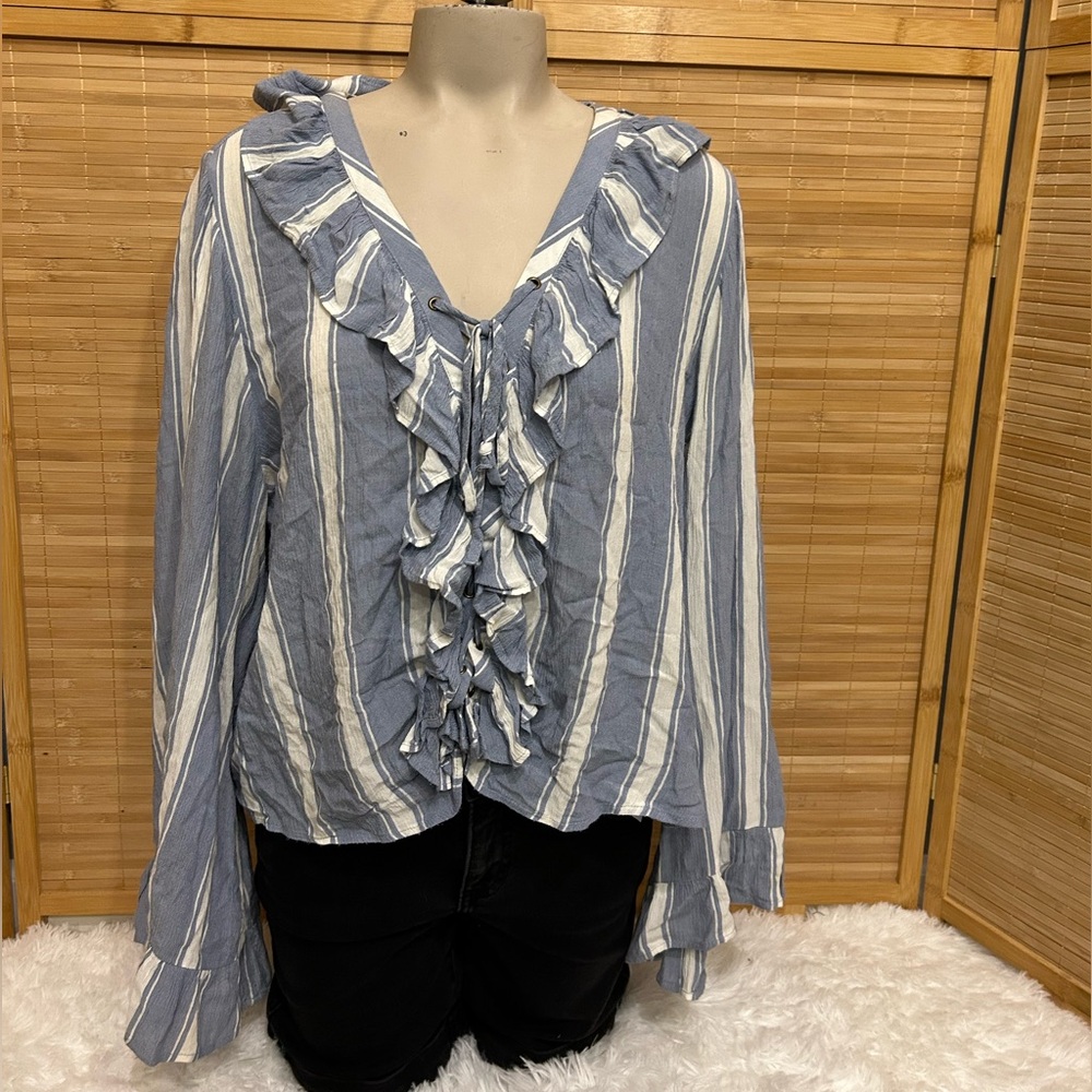 American Eagle Cropped Top Blue White Striped Ruffle Bell Sleeve Lace Up blouse